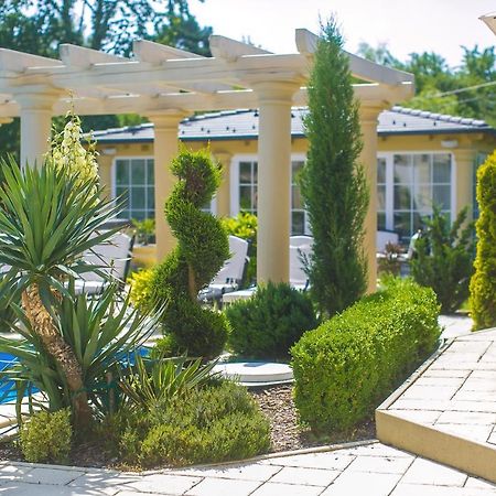 Luxury-Villas Sopron Esterno foto