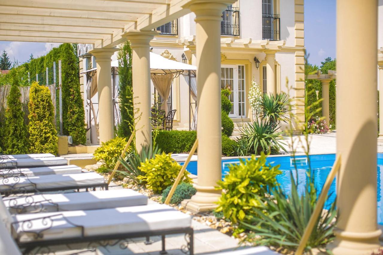 Luxury-Villas Sopron Esterno foto
