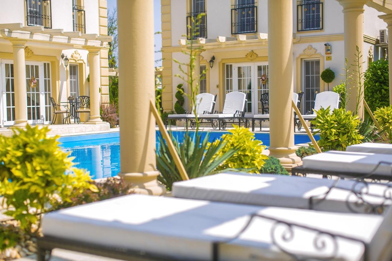 Luxury-Villas Sopron Esterno foto