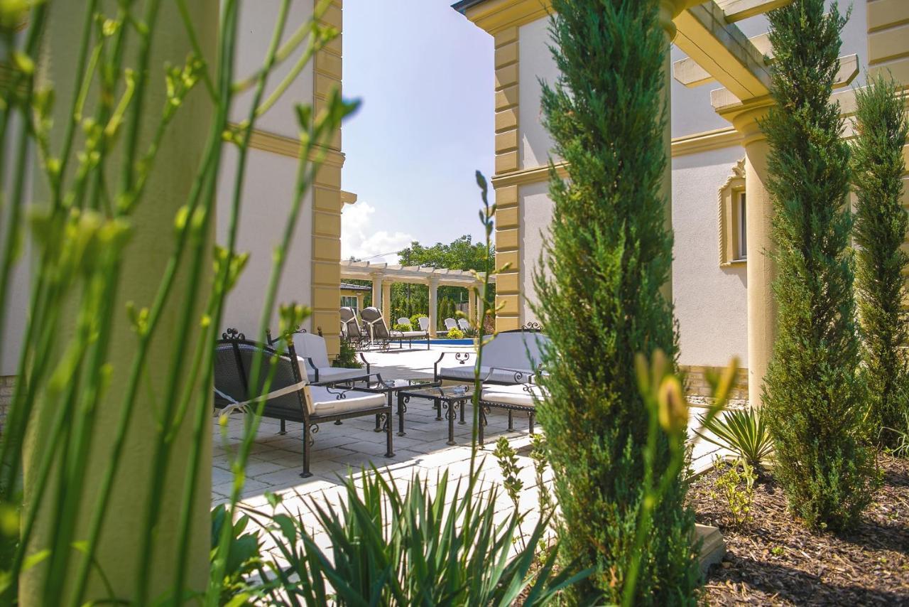 Luxury-Villas Sopron Esterno foto